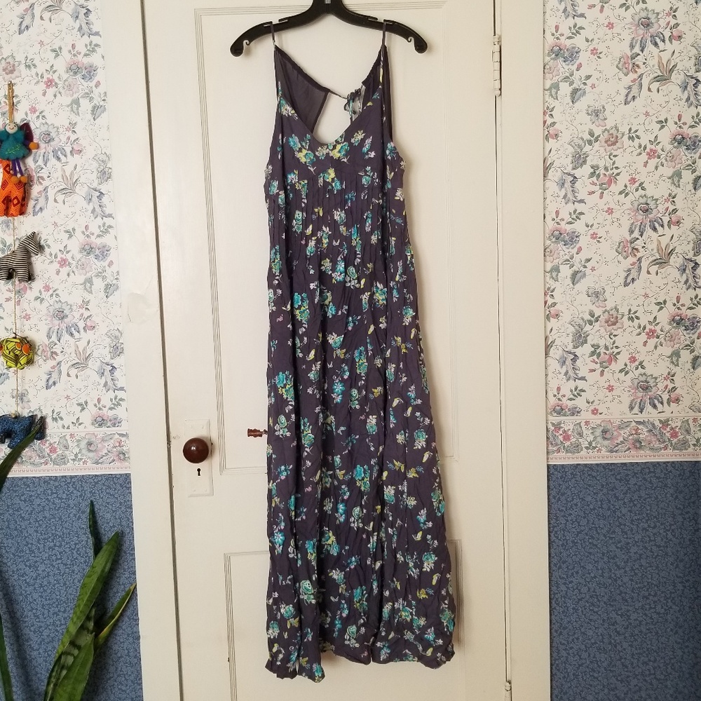 LC | Floral Maxi Dress